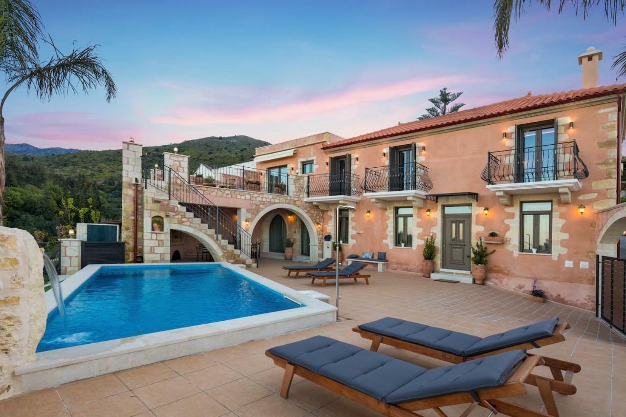 Steve Kois,a Dream Retreat With Private Heated Pool *